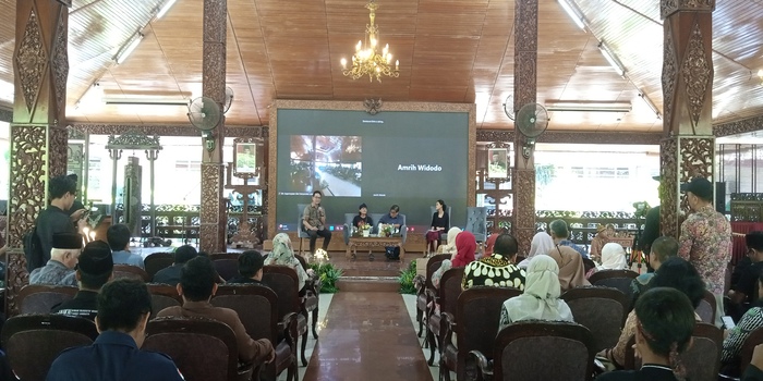 DIALOG: Sarasehan dengan mengangkat tema &lsquo;Laku Sikep dan Relevansinya di Era Kekinian&rsquo; pada Selasa, 9 Juli 2024 bertempat di Pendopo Kabupaten Blora.