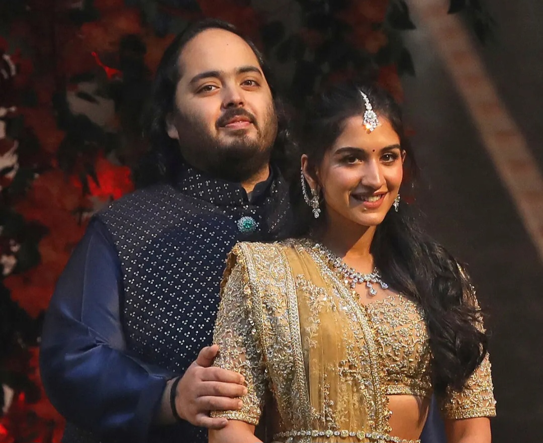 Anant Ambani dan Radhika Merchant. Foto: Niharika Kulkarni/Reuters
