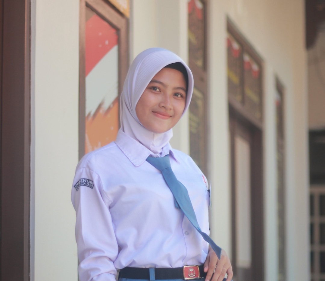 Stevany Rizky Dwi.