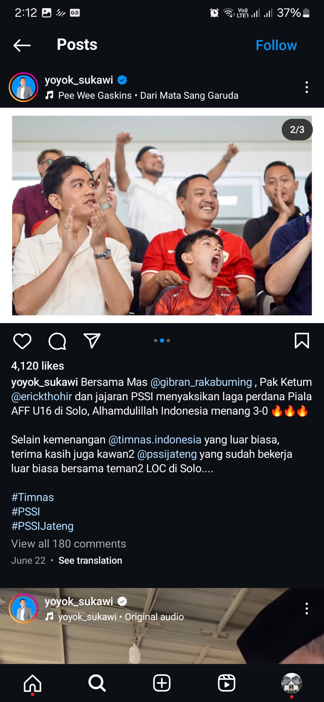 Yoyok Sukawi (kanan) bersama Wakil Presiden terpilih Gibran Rakabuming Raka saat menonton pertandingan bola. Foto @yoyok_sukawi