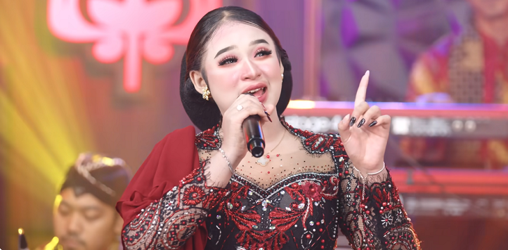 Niken Salindry - PUJANINGSIH - Kembar Campursari