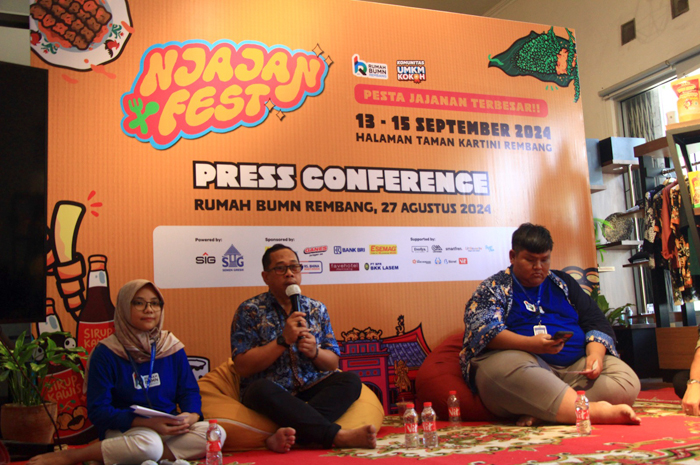 EVENT: Senior Manager of Communication & CSR PT Semen Gresik Sulistyono menyampaikan rencana acara Njajan Fest memperingati&nbsp; HUT ke-4 Rumah BUMN kemarin.