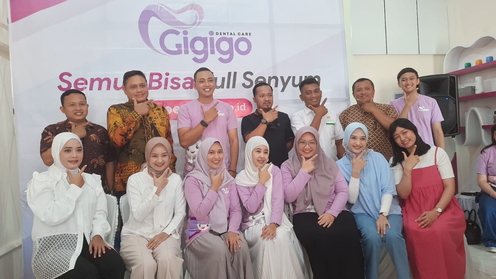 LAUNCHING: Gigigo Dental Care hadir di Kudus. Launching perdana mengundang Kadin, HIPMI dan para influenzer di Kudus.