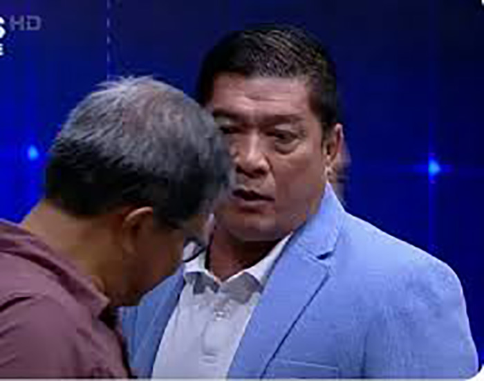 PANAS: Debat panas antara Silfester Matutina dan Rocky Gerung hingga membuat Silfester emosi. (TANGKAPAN LAYAR)
