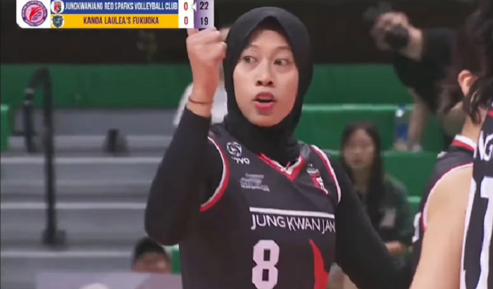 Megawati baru dimainkan oleh Koh Hee-jin di set pertama menggantikan Vanja Bukilic, ketika Red Sparks tertinggal 16-18 dari Kanoa Lauleas.