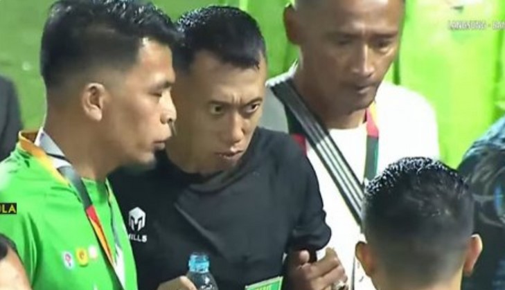 SOSOK: Eko Agus Sugiharto, wasit yang jadi korban bogem pemain Sulteng di PON XXI Aceh-Sumut. (Tangkapan Layar)