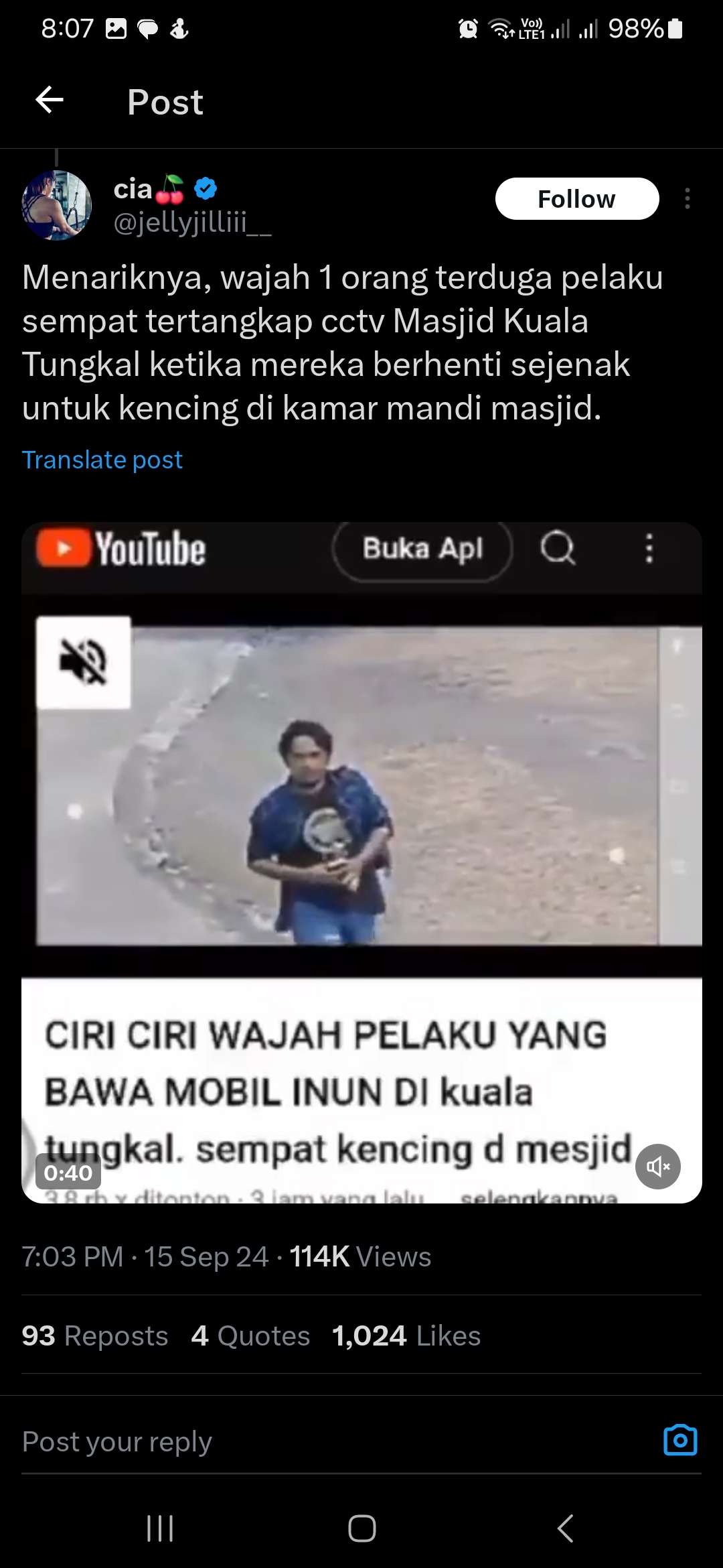 Salah satu wajah terduga pelaku yang terekam di CCTV Masjid. Foto: Twitter/X