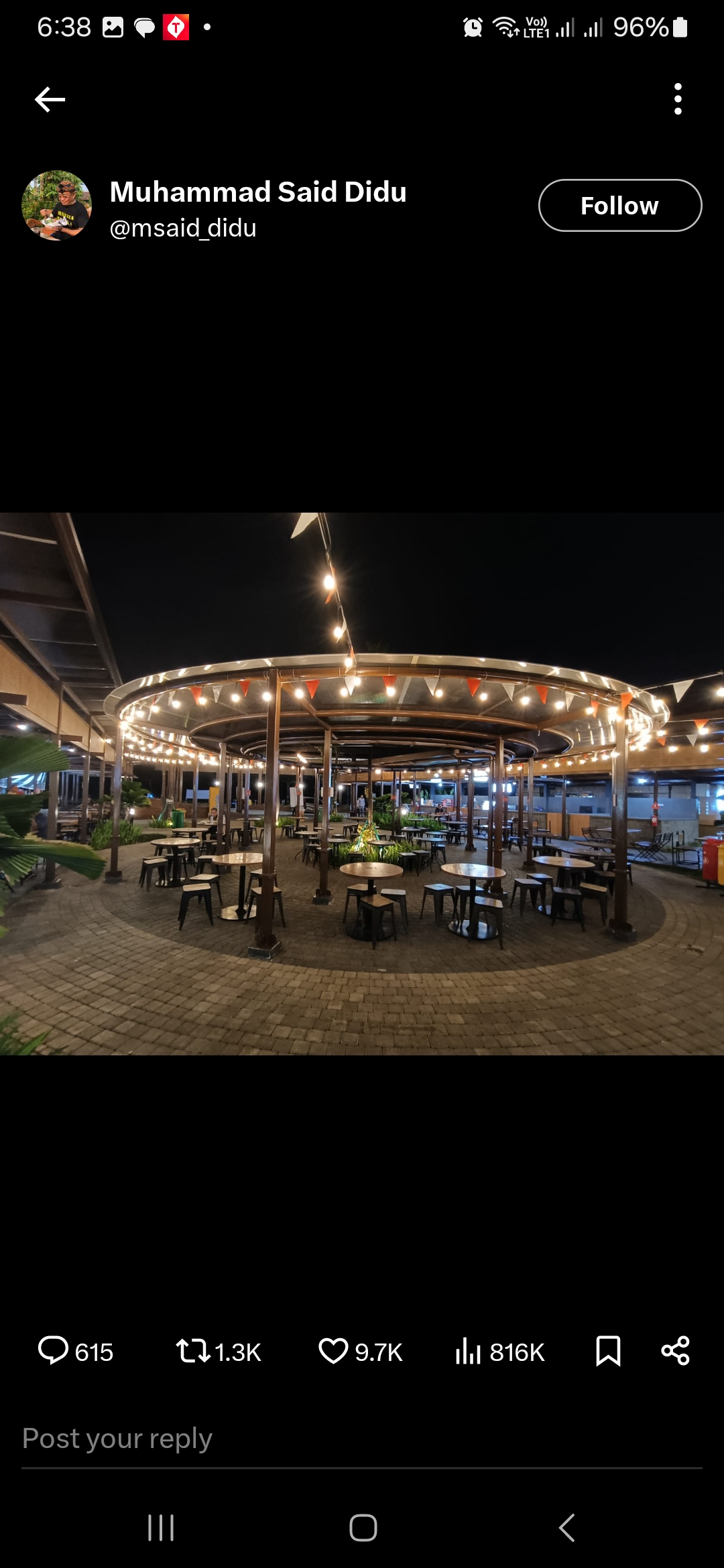 Salah satu sudut pusat kuliner yang sepi. Foto: Twitter/X