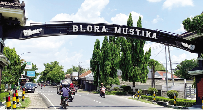 MISTIS: Gerbang Perbatasan Kecamatan Blora Kota dan Kecamatan Tunjungan yang dipercaya terdapat entitas gaib.