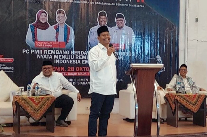 Calon bupati Rembang Harno saat memaparkan visi dan misi dalam debat pilkada 202 beberapa waktu lalu.