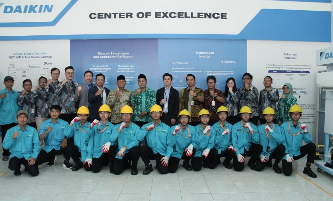 RESMIKAN: Daikin Center of Excellence di SMK Nadhlatul Ulama Maarif Kudus pada Selasa (5/11).