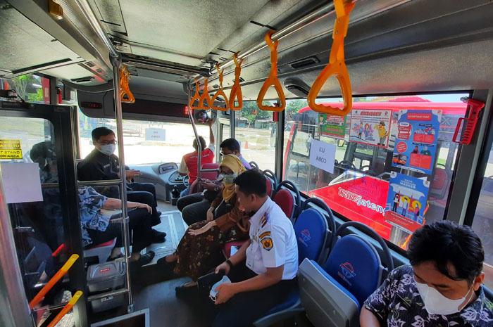 NYAMAN: Uji coba bus Trans Jateng dilakukan dari Terminal Gubug ke Terminal Godong kemarin.  