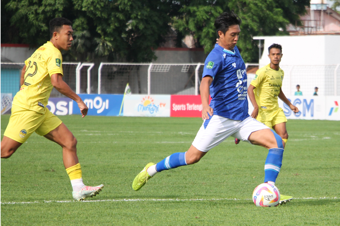 LINI SERANG TUMPUL: Persiku Kudus kesulitan membobol gawang&nbsp;musuh.