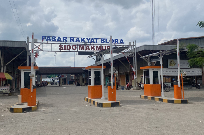 TEKNOLOGI: Alat E Parkir di Pasar Sido Makmur sudah terpasang baru-baru ini.