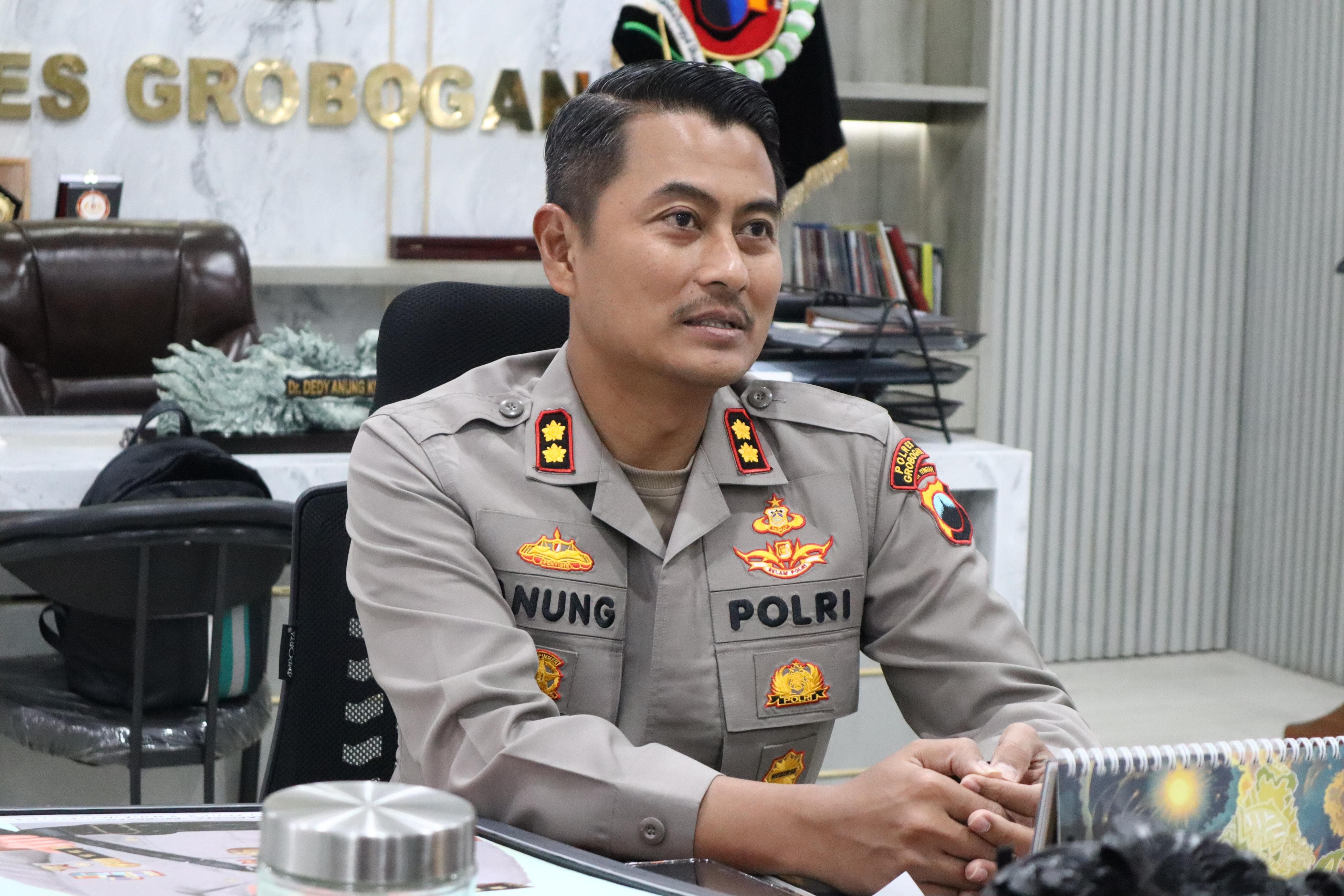 PERPISAHAN: Kapolres Grobogan AKBP Dedy Anung Kurniawan saat ditemui di ruangan kerjanya.