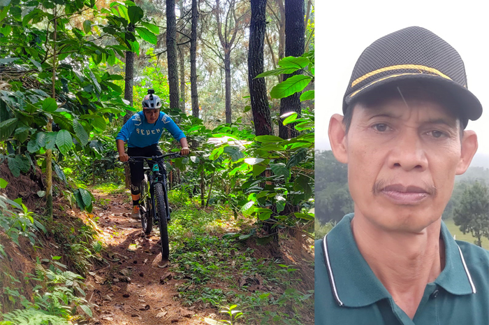 POTENSI: Puncak Temulus Pegunungan Muria melewati jalur pendakian di Desa Gunungsari Kecamatan Tlogowungu.&nbsp;Sudadi Kepala Desa Gunungsari (kanan).