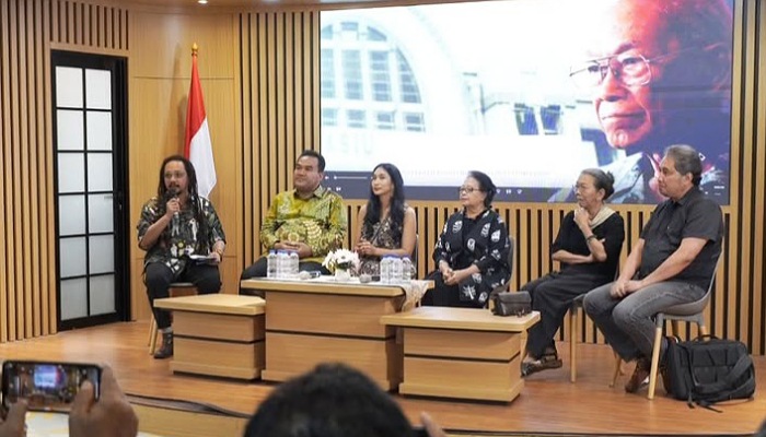 Konferensi pers penyelenggaraan event Seabad Pramoedya (Instagram @pramoedyaanantatoer_foundation @ariefrohman838 @pemkabblora @exploreblora @ini_blora @kabar.mustika)
