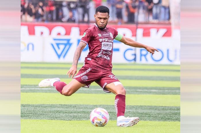 PERJALANAN JAUH: Gelandang tengah Persipa asal Papua Vendry Mofu akan menjadi andalan saat menghadapi Persipura Jayapura besok.