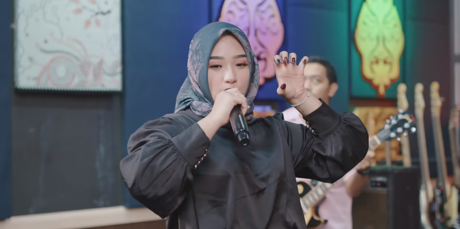 Niken Salindry - TRESNO TEKAN MATI (New Version) - Kembar Music