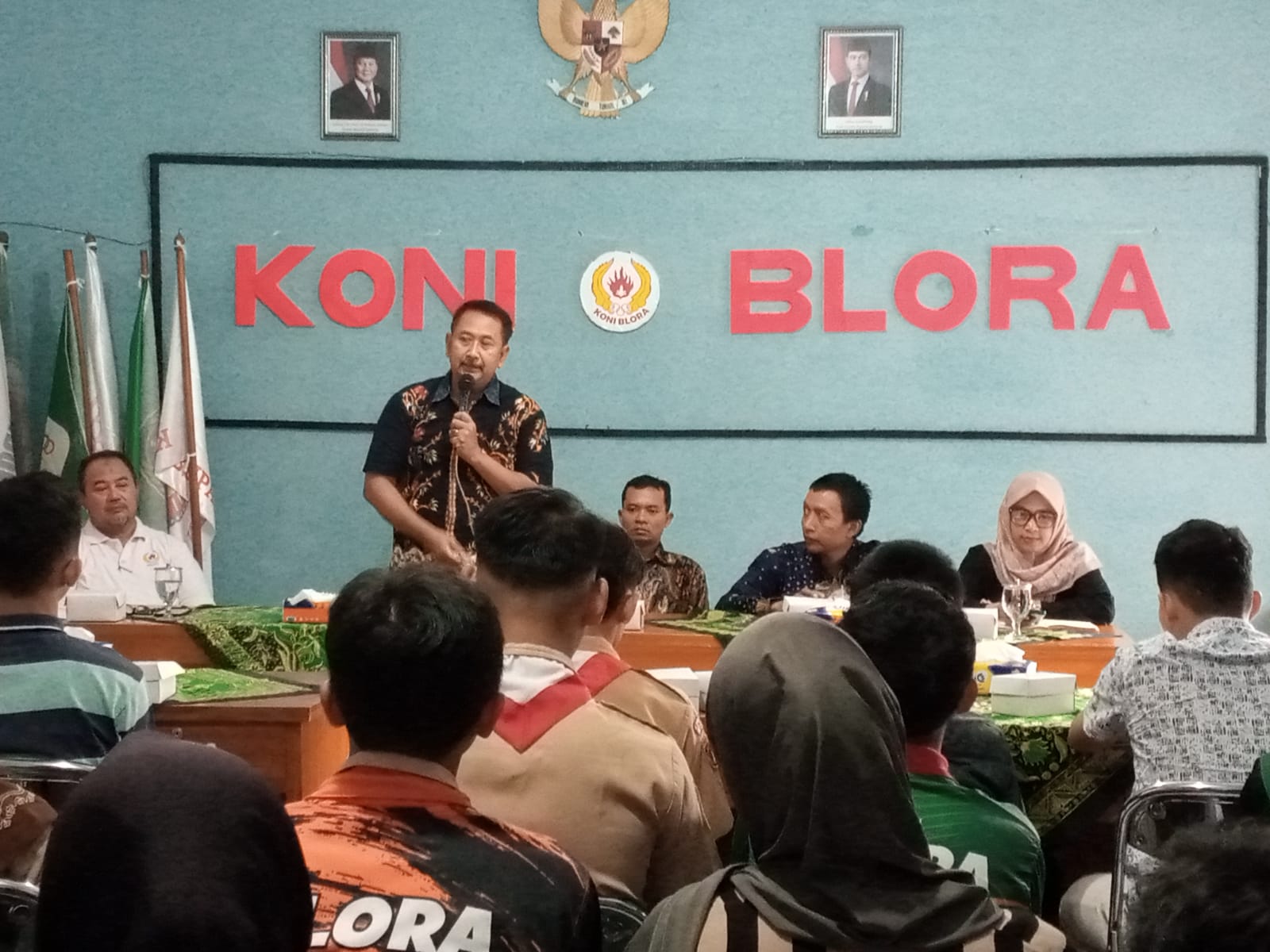 KOLABORASI: Pengurus KONI Kabupaten Blora saat sosialisasi.