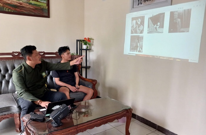 Mahasiswa KKN Unisnu Jepara Berikan Pendampingan Pengelolaan Website