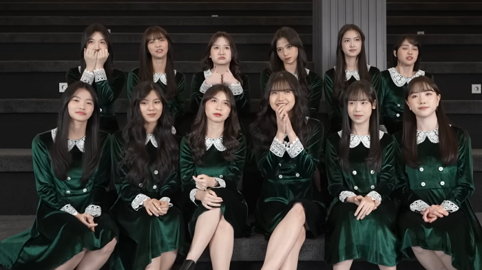Reaksi para undergirls saat pertama kali nonton MV Bibir yang Telah Dicuri.