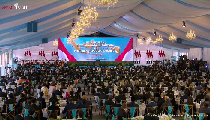 Acara Peluncuran Danantara, di Istana Merdeka, Jakarta, Senin (24/2/2025). (Foto : Tangkapan layar siaran Youtube Sekretariat Presiden / Biro Pers, Media, dan Informasi Sekretariat Presiden)