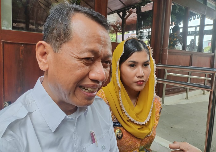 Komentar Bupati Sam