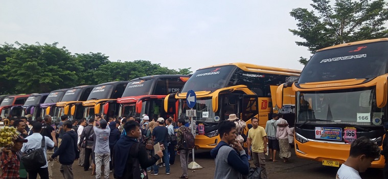 Kegiatan mudik gratis pada tahun lalu yang difasilitasi oleh Pemerintah Kabupaten Pati.