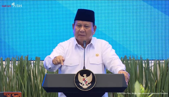 Presiden Prabowo dalam acara Peluncuran Mekanisme Baru Tunjangan Guru ASN Daerah Langsung ke Rekening Guru, di Jakarta, Kamis (13/3/2025) (Foto : Tangkapan layar siaran Youtube Sekretariat Presiden)