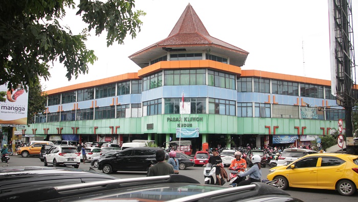 Pasar Kliwon Kudus