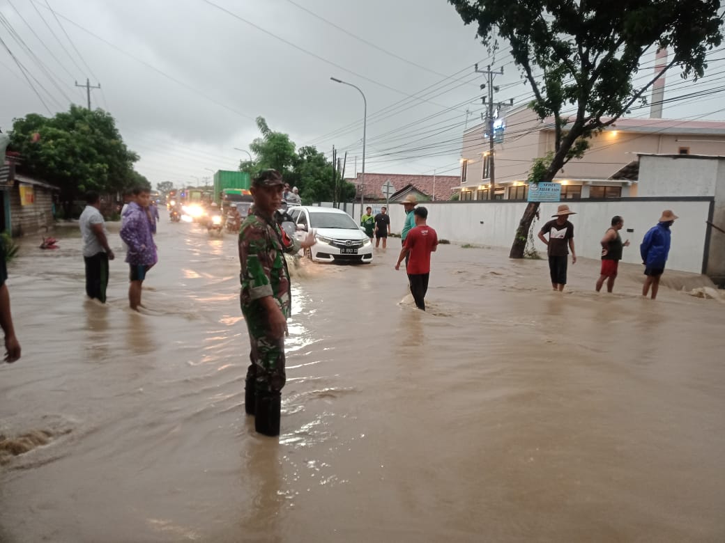 BANJIR REMBANG: Banjir bandang menerjang Rembang Sabtu, 22 Maret 2025