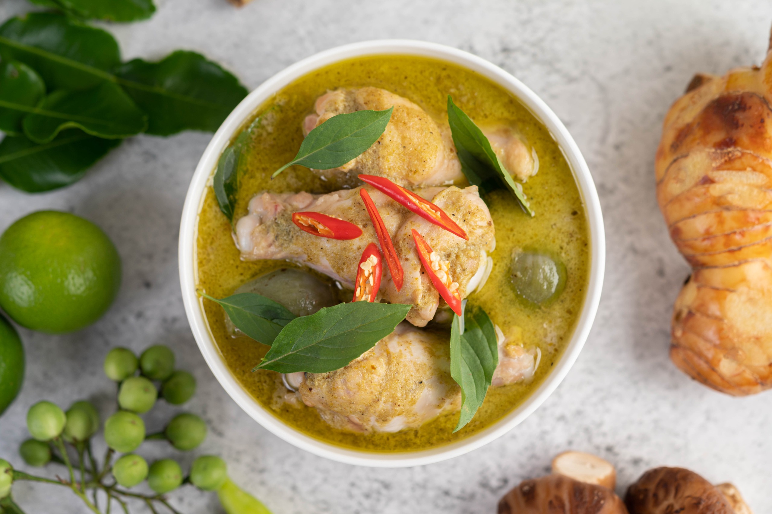 Opor Ayam Bumbu Kuning
