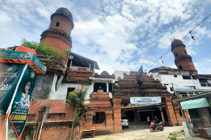 KOKOH: Masjid Baiturrahman Menduran, Kecamatan Brati, yang tampak dari susunan batu-bata terlihat kokoh dan megah.