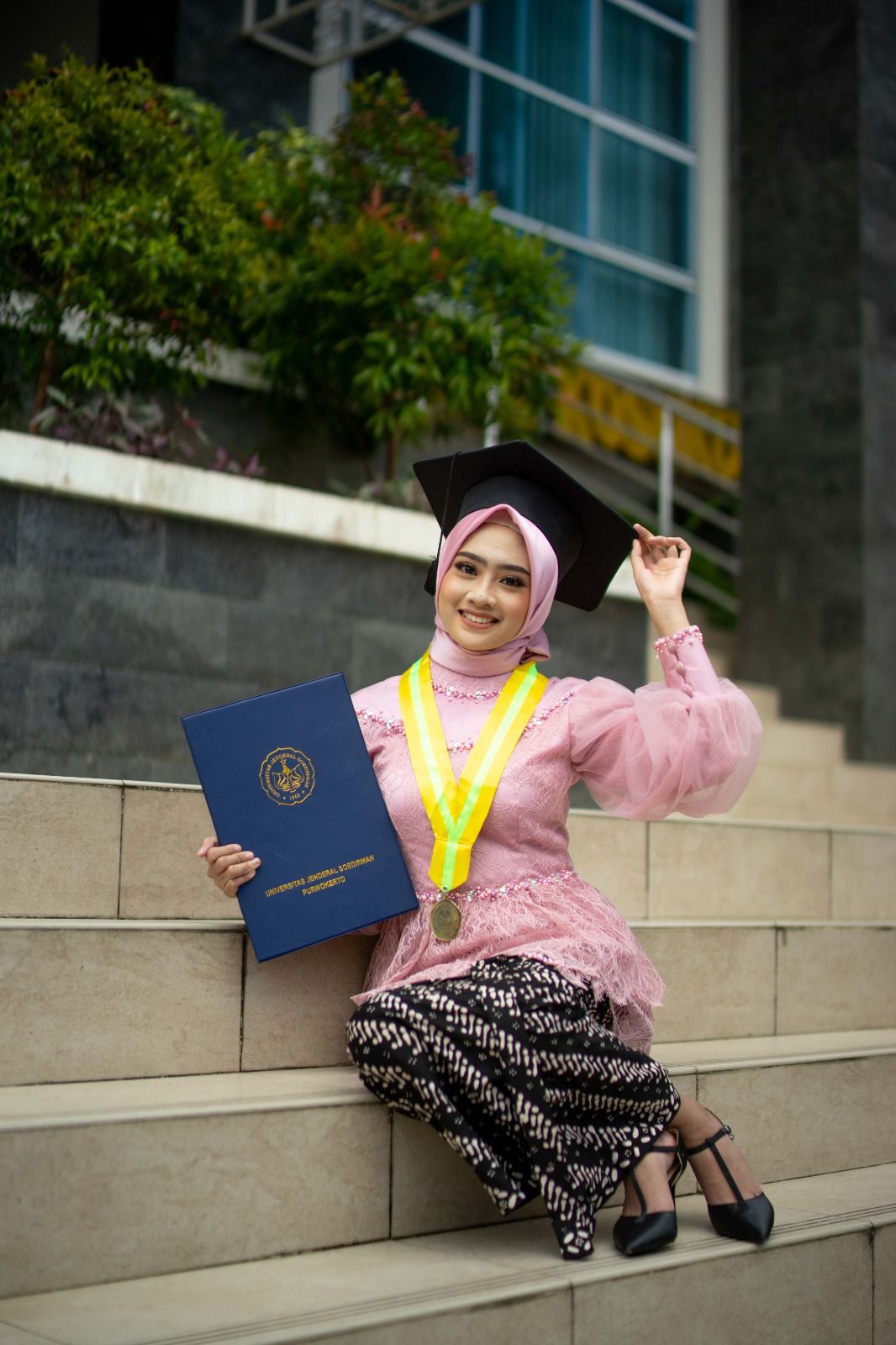 Fitri Aniowati