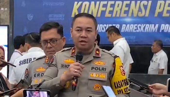 Karopenmas Divisi Humas Polri Brigjen Pol. Trunoyudo Wisnu Andiko saat menanggapi tentang usulan penghapusan SKCK (Foto : Tangkapan layar unggahan Instagram @divisihumaspolri)