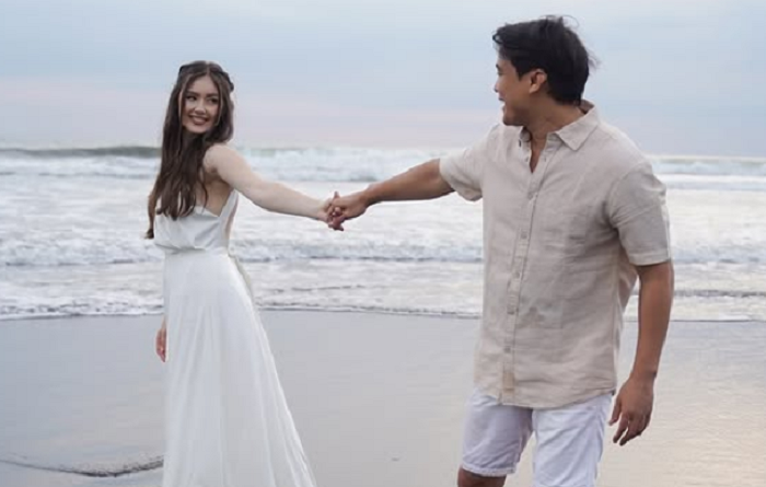 Kemesraan bang Billy dengan Vika Kolesnaya