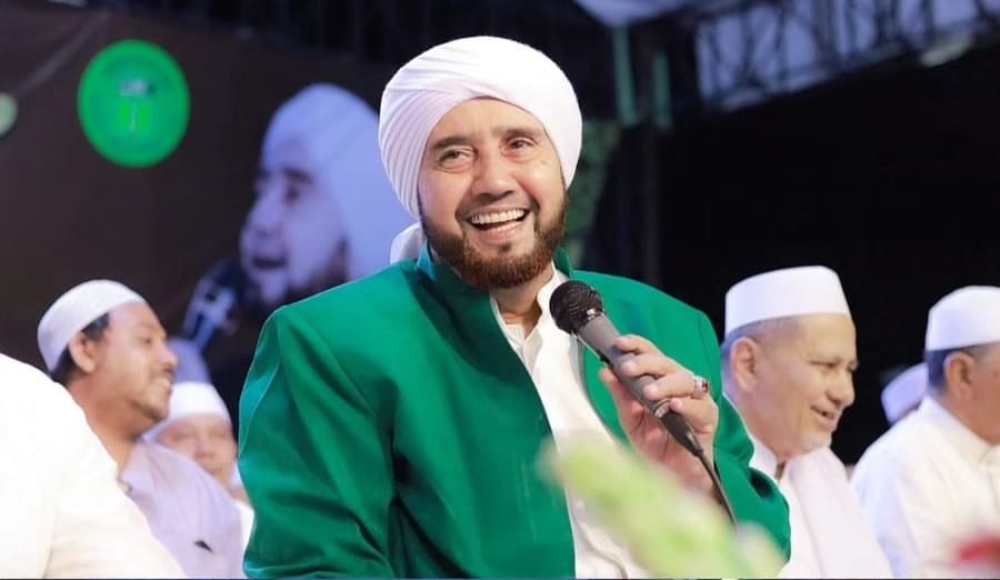Habib Syech bin Abdul Qodir Assegaf