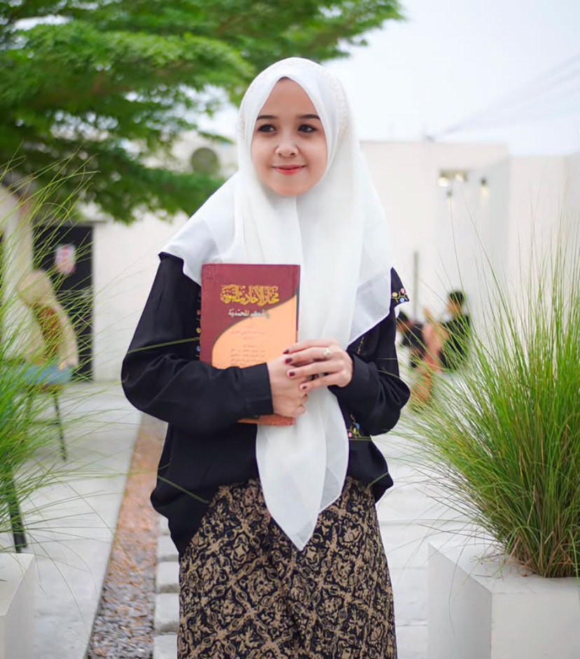 Siti Muanisah, Influencer.