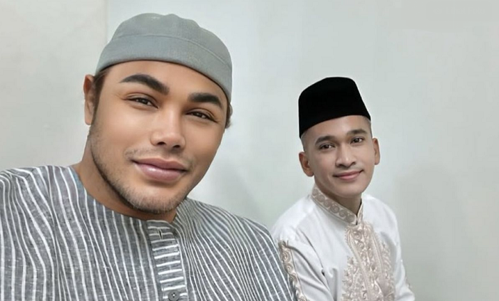 Ruben Onsu salat ied bareng Ivan Gunawan setelah umumkan dirinya mualaf