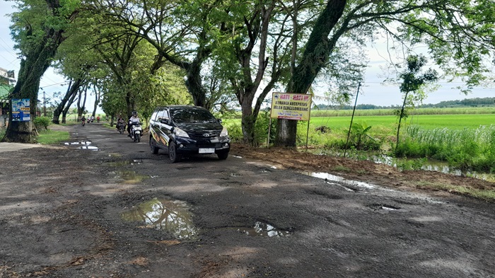 PERBAIKAN: Kondisi Jalan Ngawen-Todanan yang berlubang dan akan segera diperbaiki melalui anggaran provinsi