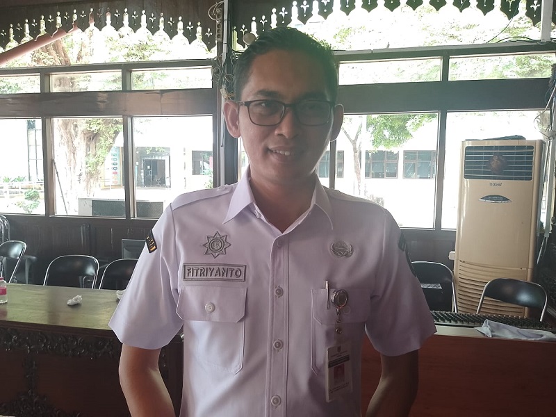 NARASUMBER: Foto Kepala Kesbangpol Kudus, Mochammad Fitriyanto saat menjelaskan terkait jumlah ormas di Kudus, belum lama ini.