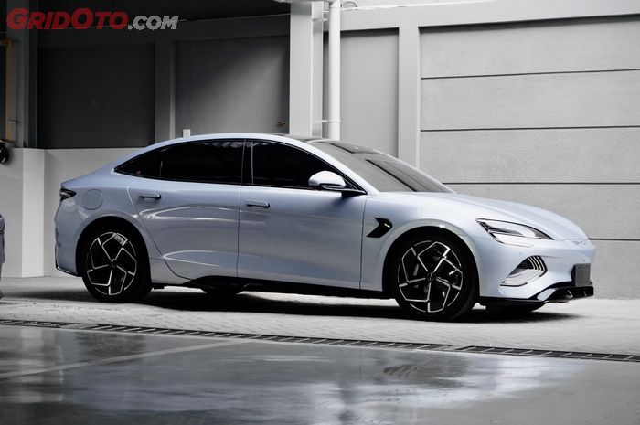 Mobil Listrik BYD
