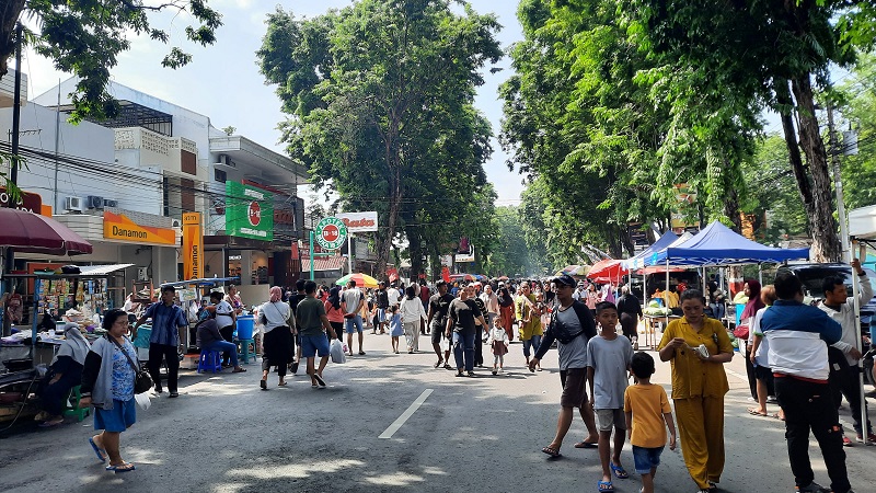 CFD: Kondisi CFD yang ada di sepanjang Jalan R Suprapto, Kota Purwodadi.
