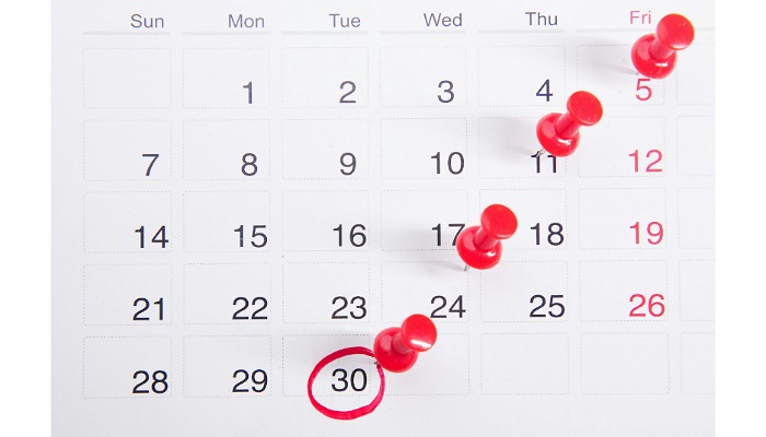 Ilustrasi kalender (Foto : Towfiqu barbhuiya/Unsplash)