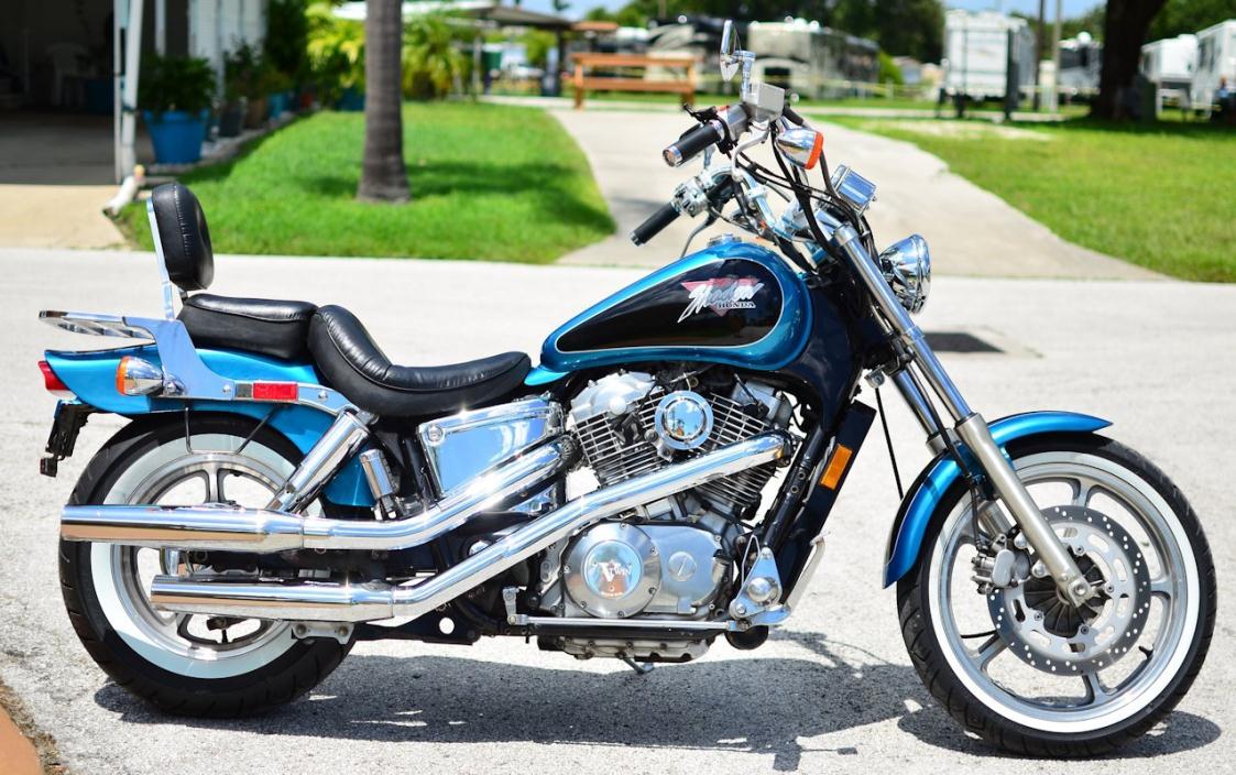 Honda VT1100