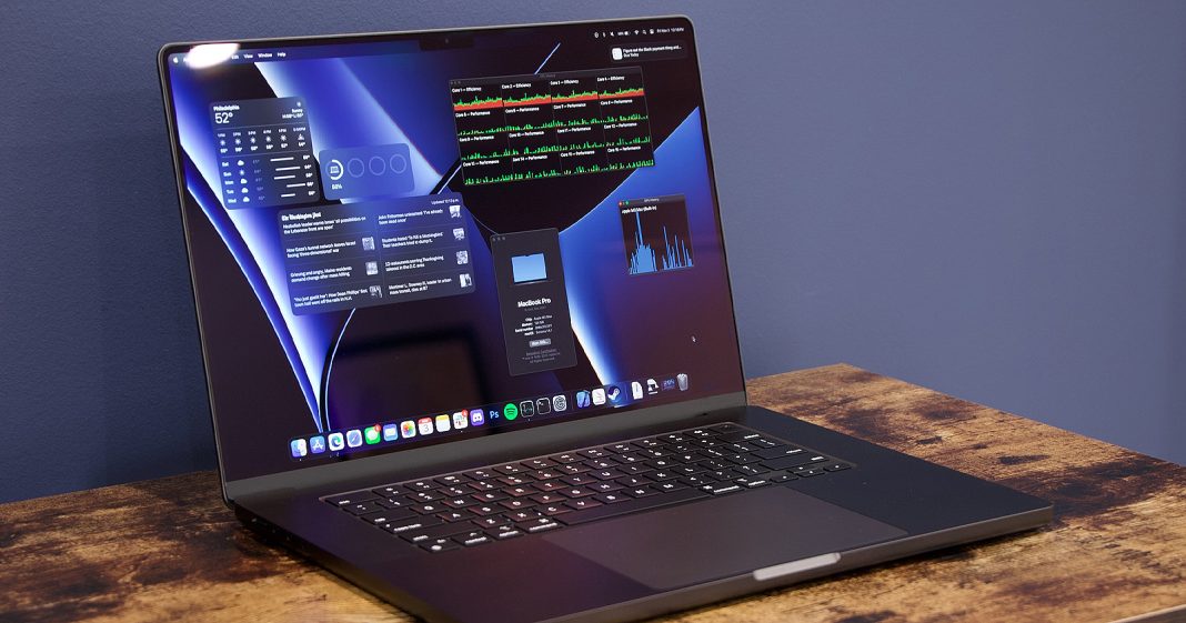 MacBook M3 Max