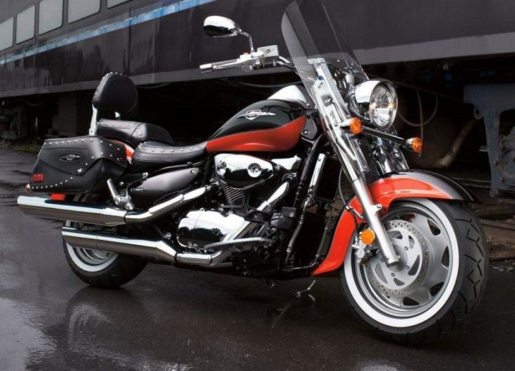 Suzuki Boulevard C90T