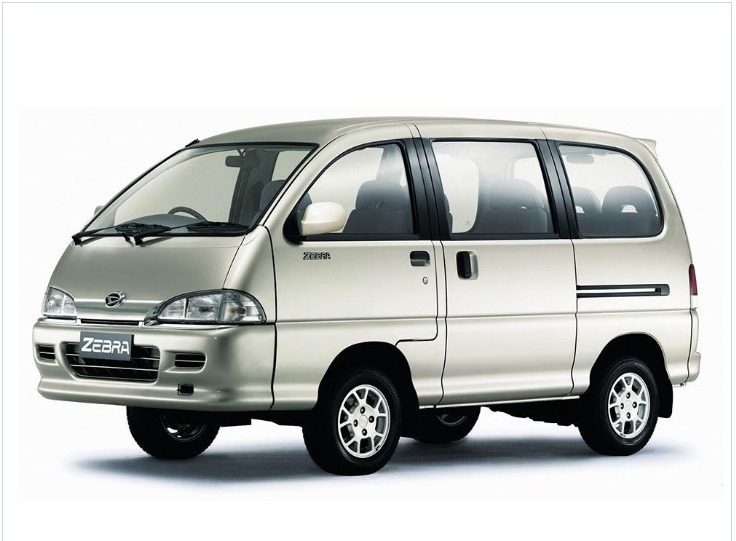 Daihatsu Zebra Espass salah satu rekomendasi mobil tua second yang masih layak dipakai sehari-hari. (MOBIL123.COM)