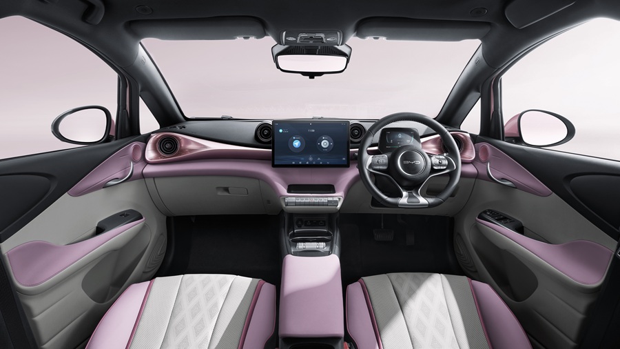 Interior BYD Dolphin (www.byd.com)